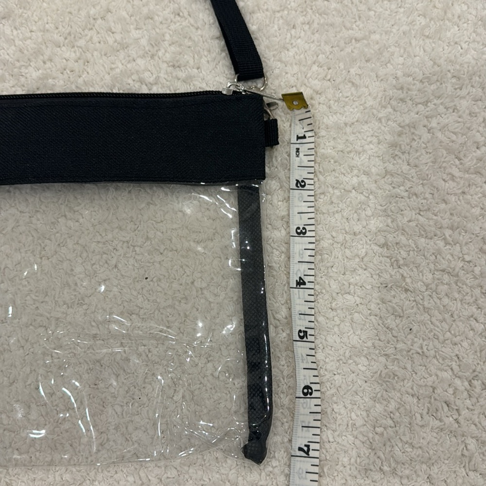 Clear/Translucent Purse - Picture 6 of 7